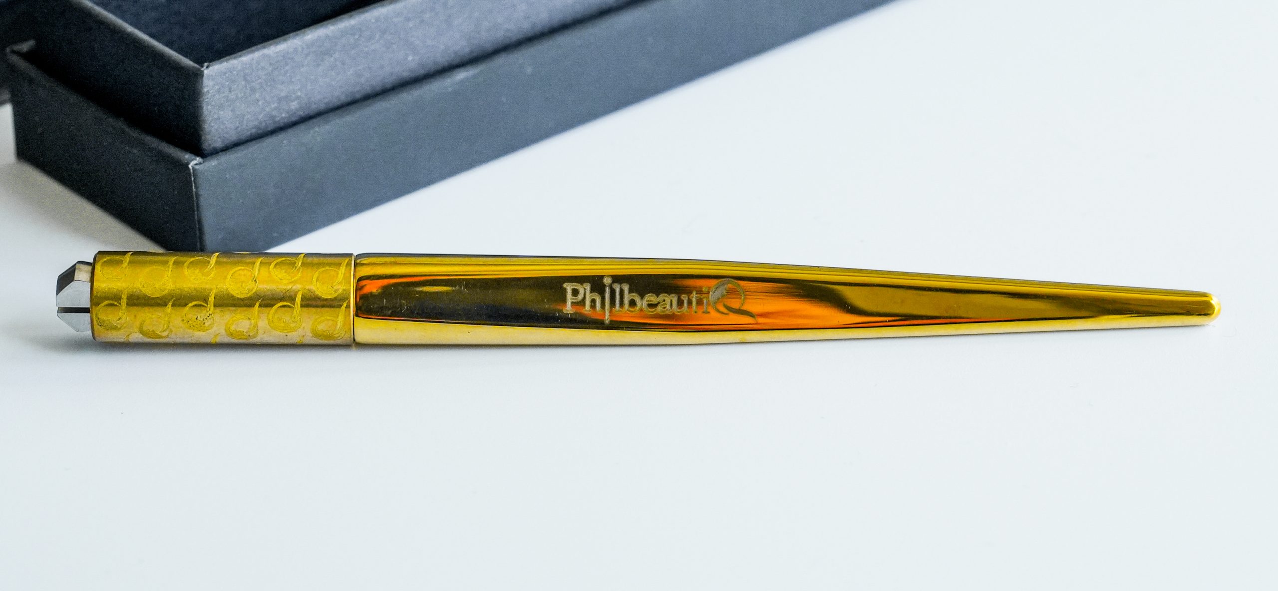 PhilbeautiQ Universal Blade Pen Holder PhilbeautiQ Universal Blade Pen Holder